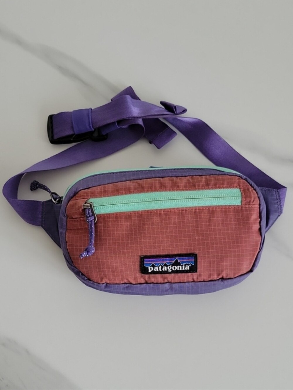 Patagonia Purple and Rust Everyday Waist Pack - Picture 3 of 16